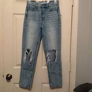 American eagle mom jeans
